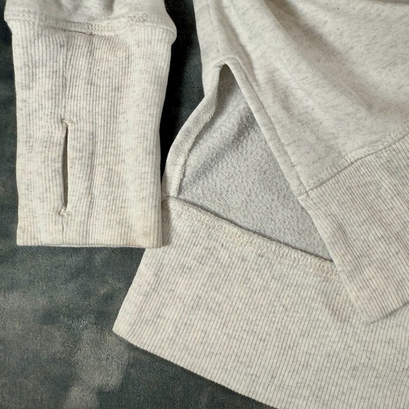 Athleta Coaster Luxe Sweatshirt Crewneck Womens M Heather Gray - Picture 3 of 9